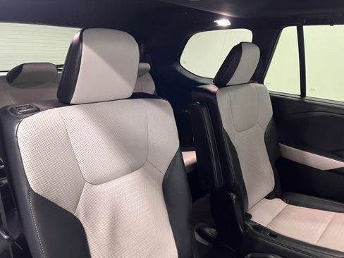 Certified 2026 Lexus TX 350 AWD w/ Technology Package image 13