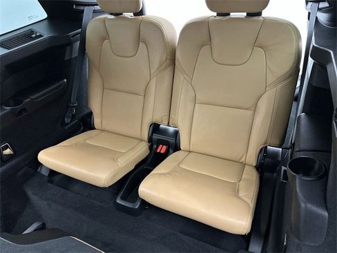 Certified 2022 Volvo XC90 T8 Inscription image 24