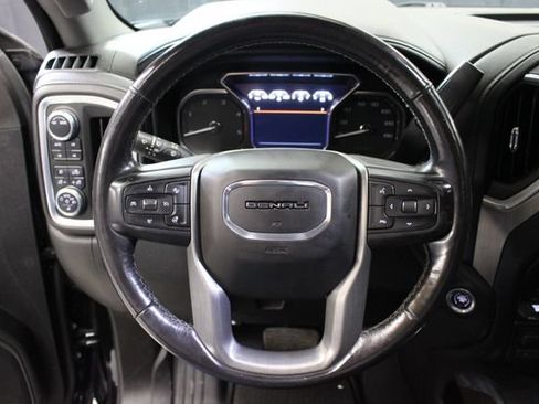 Used 2021 GMC Sierra 2500 Denali w/ Denali Black Diamond Edition AWD/4WD image 14