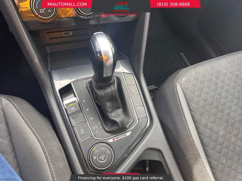 Used 2018 Volkswagen Tiguan S image 15