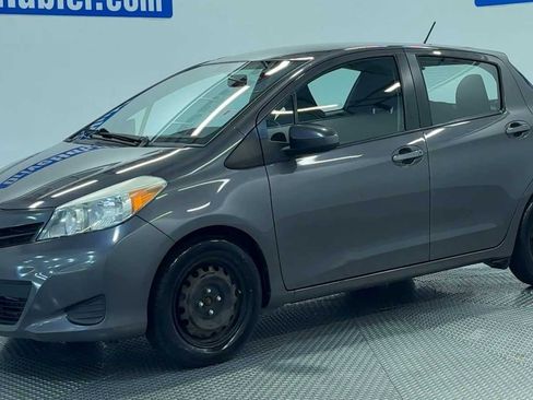Used 2014 Toyota Yaris L FWD image 4