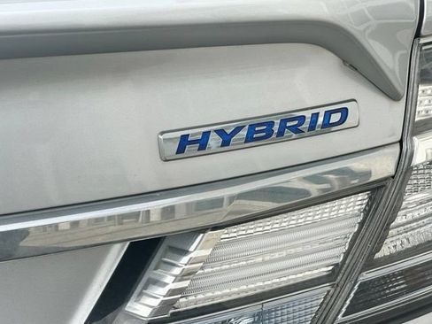 Used 2015 Honda Civic Hybrid Sedan image 3