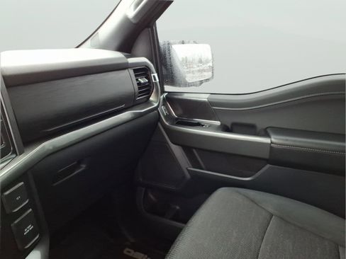 Used 2022 Ford F150 XLT w/ Equipment Group 302A High image 21