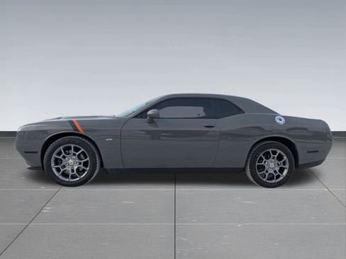 Used 2017 Dodge Challenger GT w/ Driver Convenience Group image 3