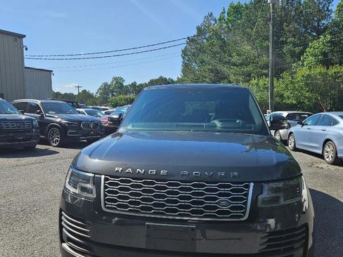 Used 2018 Land Rover Range Rover Supercharged image 4