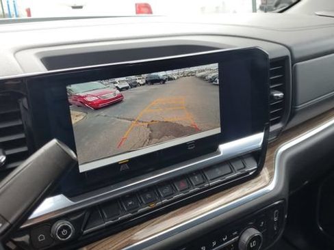 Used 2023 Chevrolet Silverado 1500 RST AWD/4WD image 12