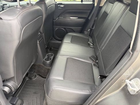 Used 2014 Jeep Compass Latitude AWD/4WD image 15
