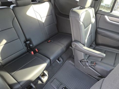 New 2026 GMC Acadia Elevation w/ Elevation Premium Package AWD/4WD image 30