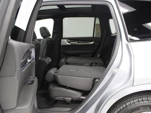 Certified 2024 Cadillac XT6 Sport w/ LPO, Floor Liner Package image 41