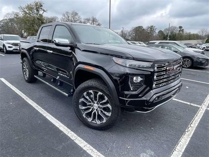 Used 2025 GMC Canyon Denali