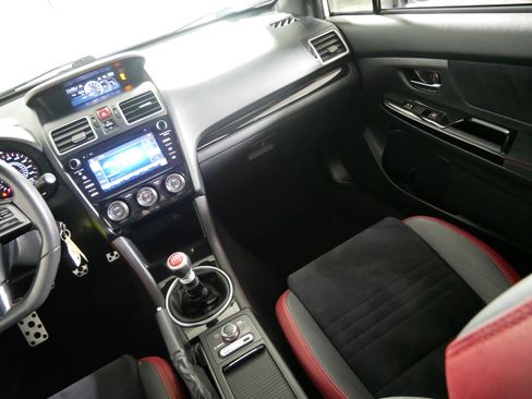 Used 2019 Subaru WRX STI AWD/4WD image 11