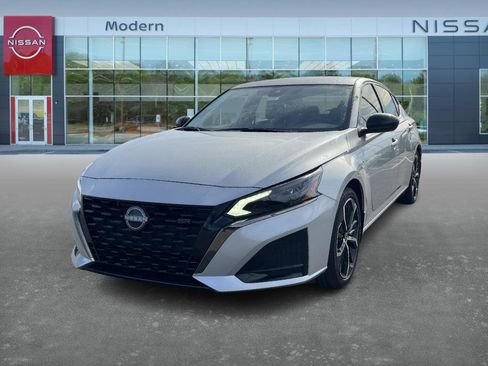 New 2025 Nissan Altima 2.5 SR image 1