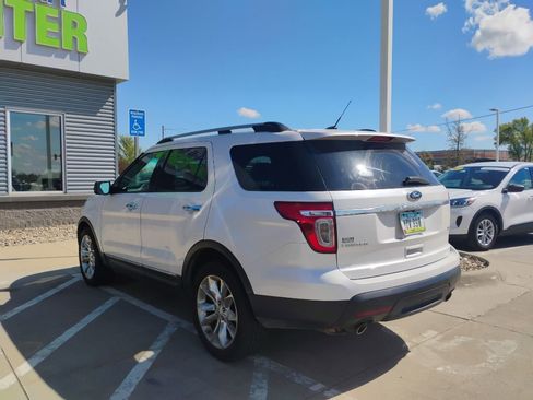 Used 2015 Ford Explorer Limited w/ Equipment Group 301A AWD/4WD image 5
