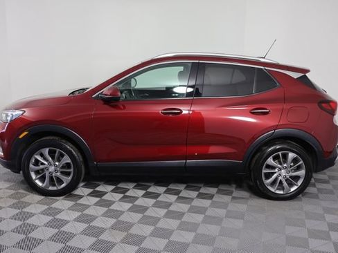 Used 2022 Buick Encore GX Essence w/ Advanced Technology Package AWD/4WD image 5