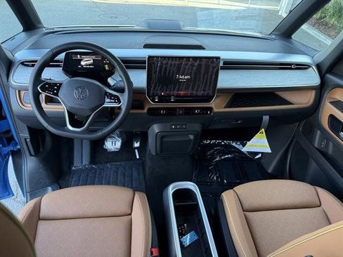 New 2025 Volkswagen ID. Buzz Pro S Plus image 11