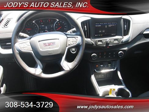 Used 2020 GMC Terrain SLE w/ Elevation Edition AWD/4WD image 23