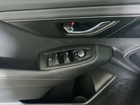 Used 2025 Subaru Outback Premium image 13