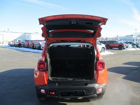 Used 2021 Jeep Renegade Trailhawk w/ Sun & Sound Group image 6