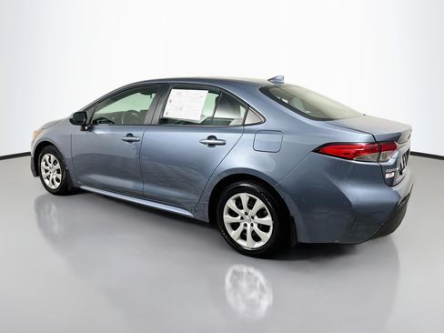 Used 2025 Toyota Corolla LE FWD image 8