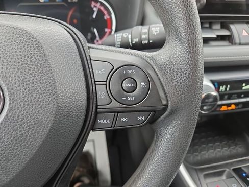 Used 2023 Toyota RAV4 XLE image 19
