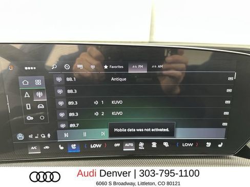 Used 2025 Audi SQ5 Prestige AWD/4WD image 16