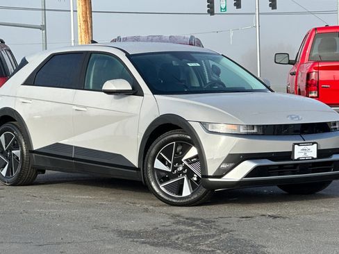 New 2026 Hyundai Ioniq 5 SEL image 2