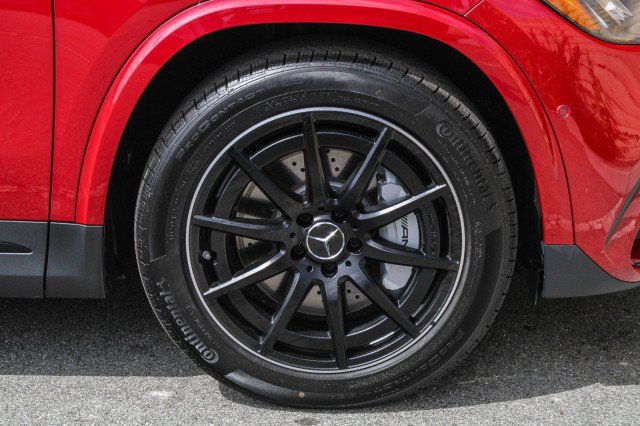 Used 2025 Mercedes-Benz GLA 35 AMG 4MATIC image 11