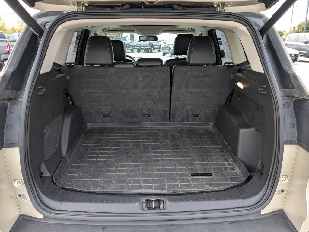 Used 2017 Ford Escape Titanium AWD/4WD image 15