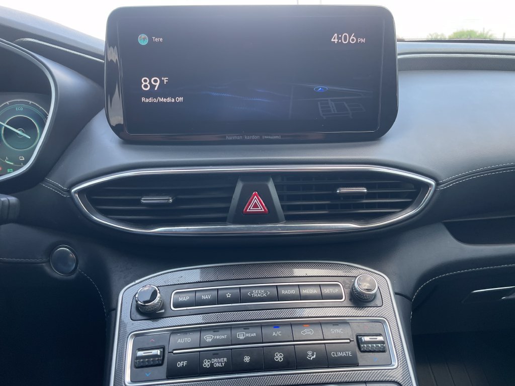 Used 2021 Hyundai Santa Fe Limited AWD/4WD image 14