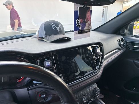 Used 2023 Dodge Durango R/T RWD image 10
