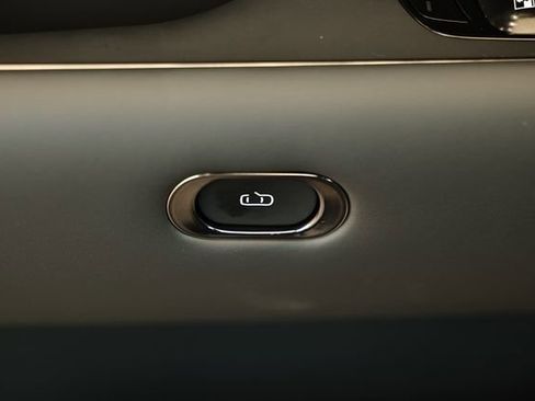 New 2026 Genesis G90 3.5T Prestige image 22