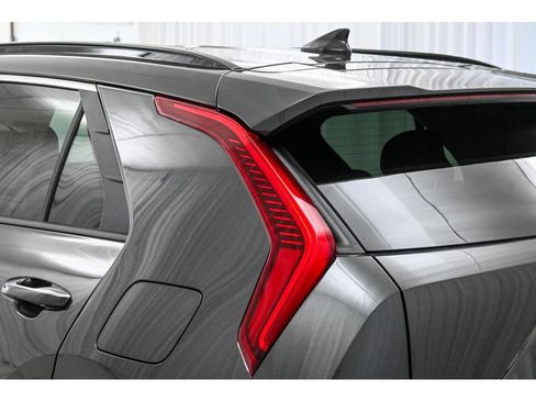 New 2026 Kia Niro FWD image 10