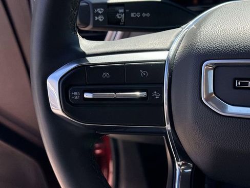 Used 2024 GMC Canyon Denali image 36