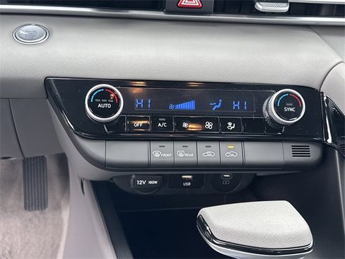 New 2026 Hyundai Elantra Blue image 30