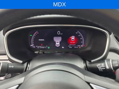 Used 2024 Acura MDX SH-AWD w/ Technology Package image 22