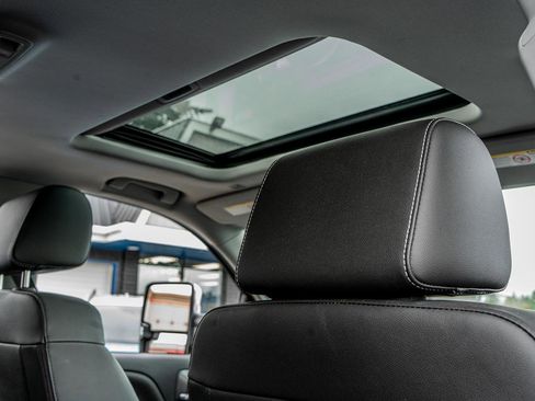 Used 2019 GMC Sierra 3500 SLT image 31