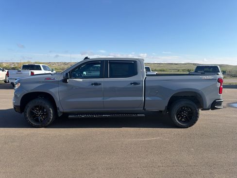 Used 2024 Chevrolet Silverado 1500 LT Trail Boss AWD/4WD image 10