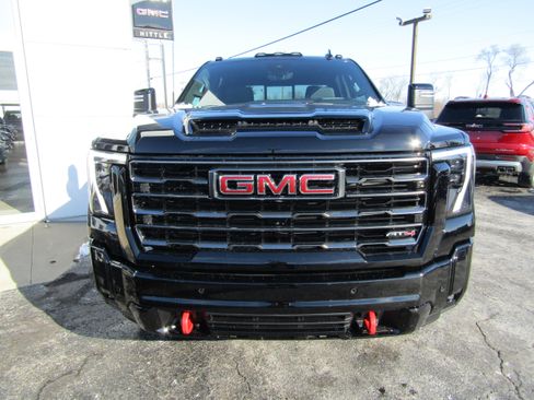 New 2026 GMC Sierra 2500 AT4 w/ AT4 Premium Plus Package image 2