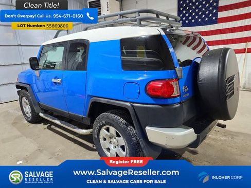 Used 2007 Toyota FJ Cruiser 4WD image 3