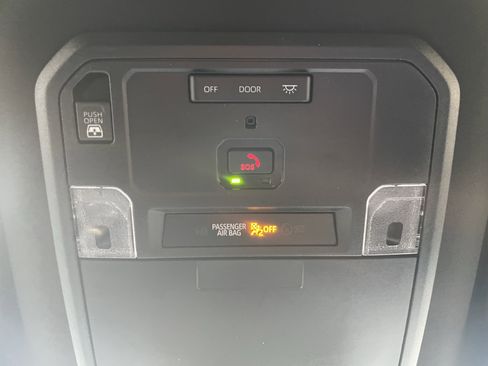 Used 2025 Toyota Tundra SR5 image 29