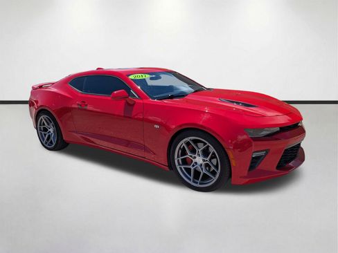 Used 2017 Chevrolet Camaro SS RWD image 1
