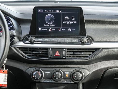 Used 2022 Kia Forte LXS image 15