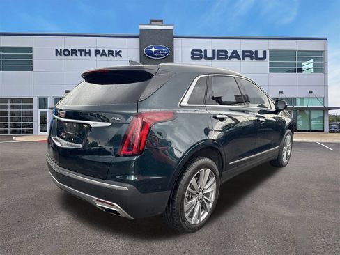 Used 2024 Cadillac XT5 Premium Luxury w/ Technology Package image 3