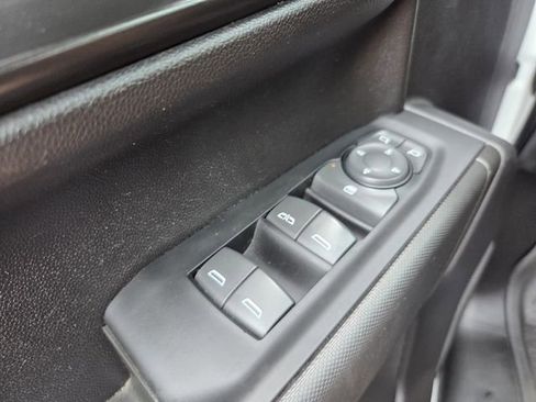 Used 2022 Chevrolet Silverado 1500 Custom RWD image 28