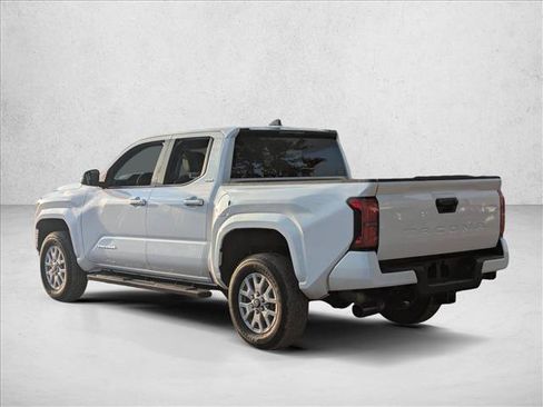 Used 2024 Toyota Tacoma SR5 RWD image 6