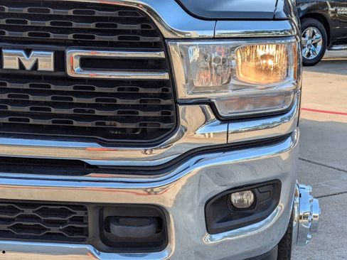 Used 2024 RAM 3500 Big Horn image 10