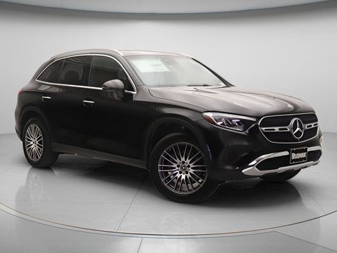 New 2026 Mercedes-Benz GLC 300 image 13