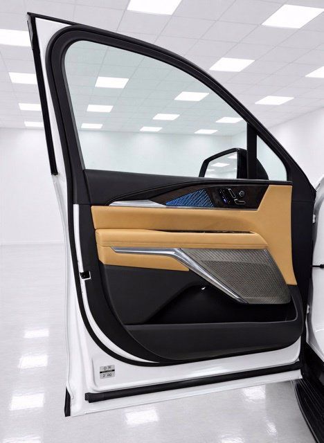 Used 2025 Cadillac Escalade IQ Sport 2 w/ LPO, ONYX Package AWD/4WD image 86