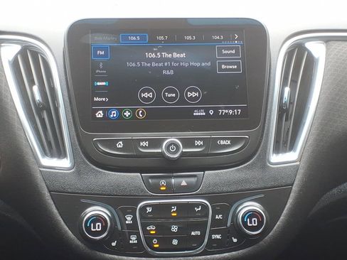 Used 2020 Chevrolet Malibu LT FWD image 5