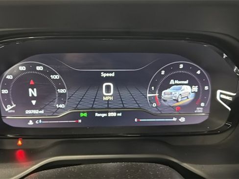 Used 2024 GMC Yukon Denali image 8